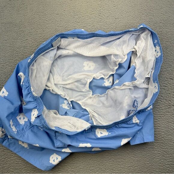 Columbia UNC Swim Trunks Mens 6X Blue Tar Heels Nylon Lined Beach Summer Casual - Picture 7 of 15